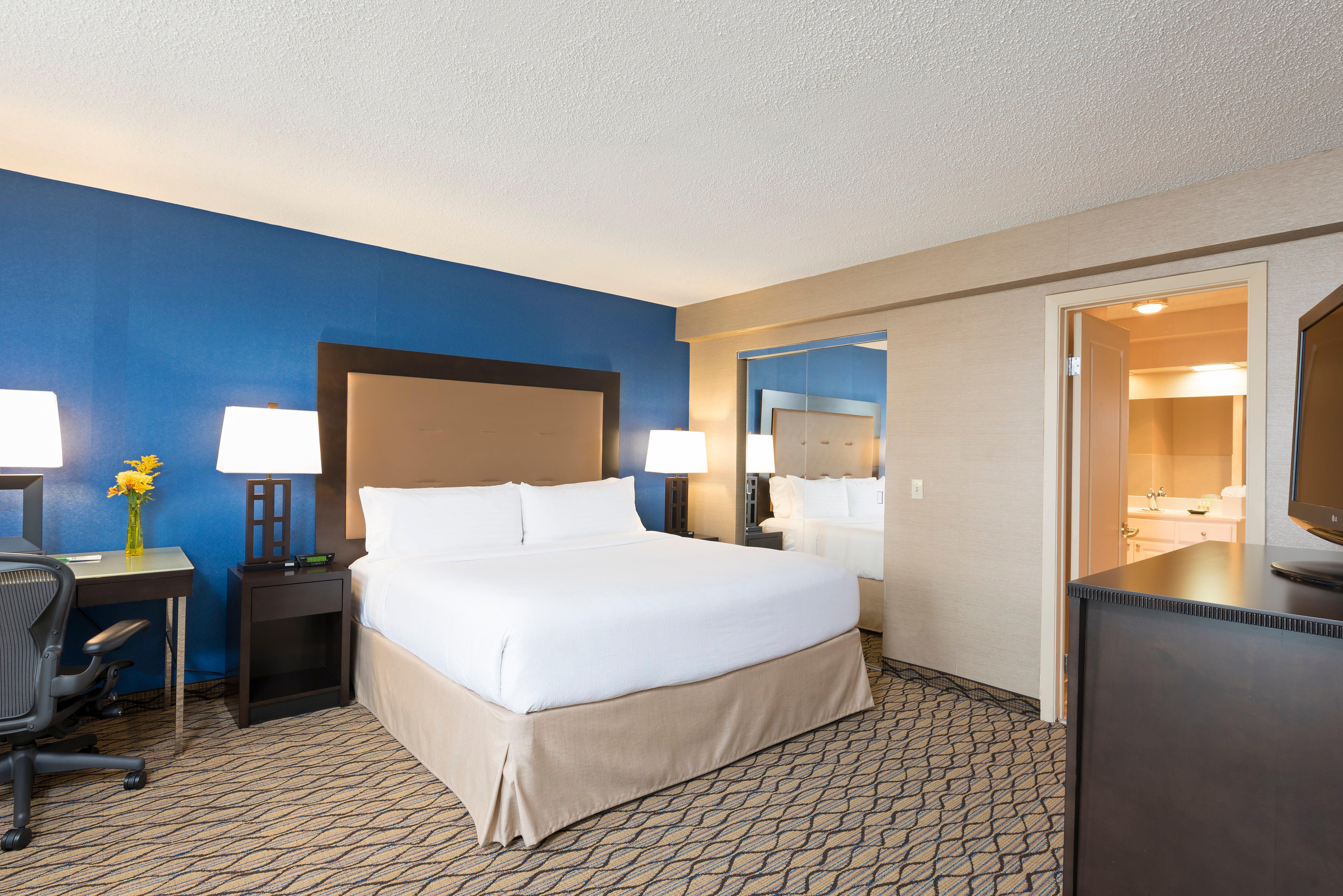 Holiday Inn Chicago - Elk Grove, An Ihg Hotel Elk Grove Village Bagian luar foto