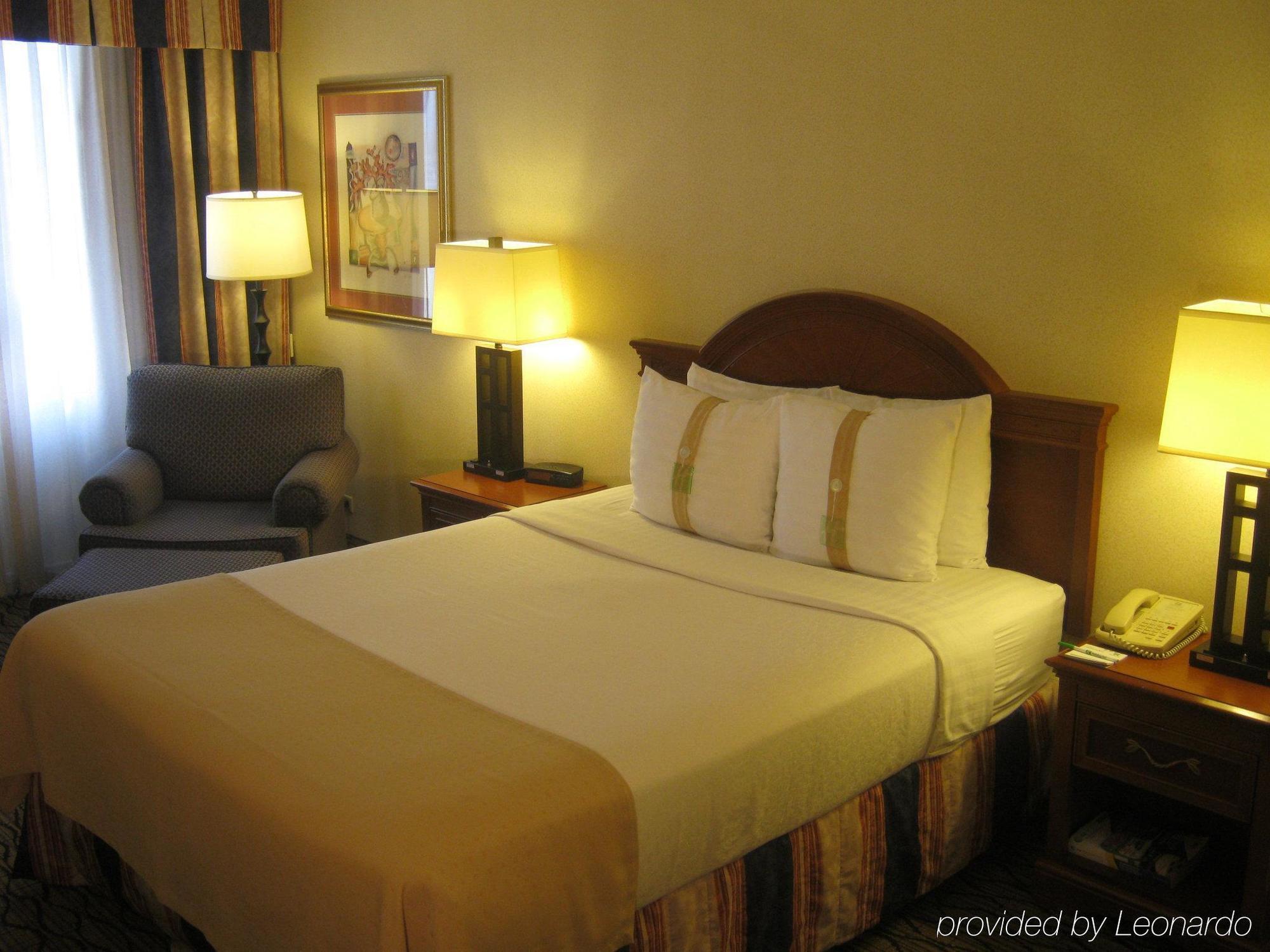 Holiday Inn Chicago - Elk Grove, An Ihg Hotel Elk Grove Village Bagian luar foto